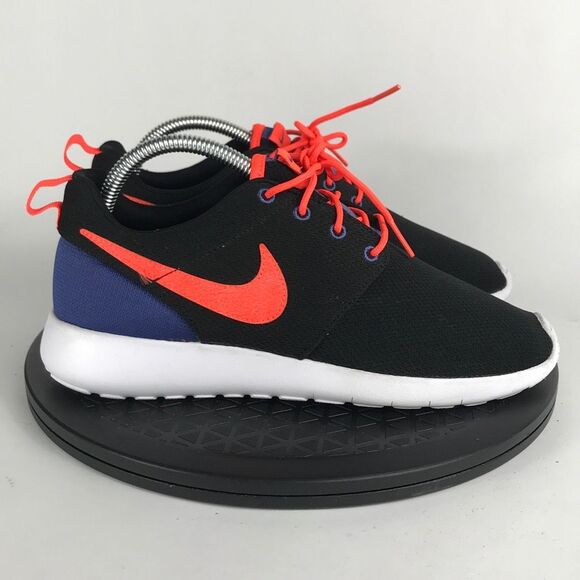 Nike Roshe One Black Athletic Running Shoes 599728-029 Women’s Size 8.5 (7Y) - Picture 4 of 12